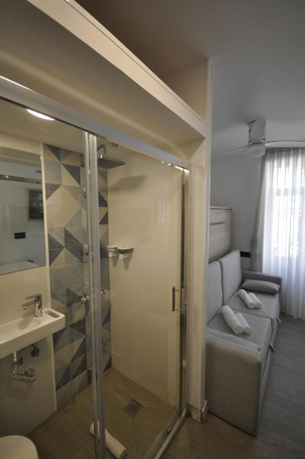 Habitacion El Camarote De El Vinagrillo Con Parking Cubierto Incluido Cartagena Bagian luar foto